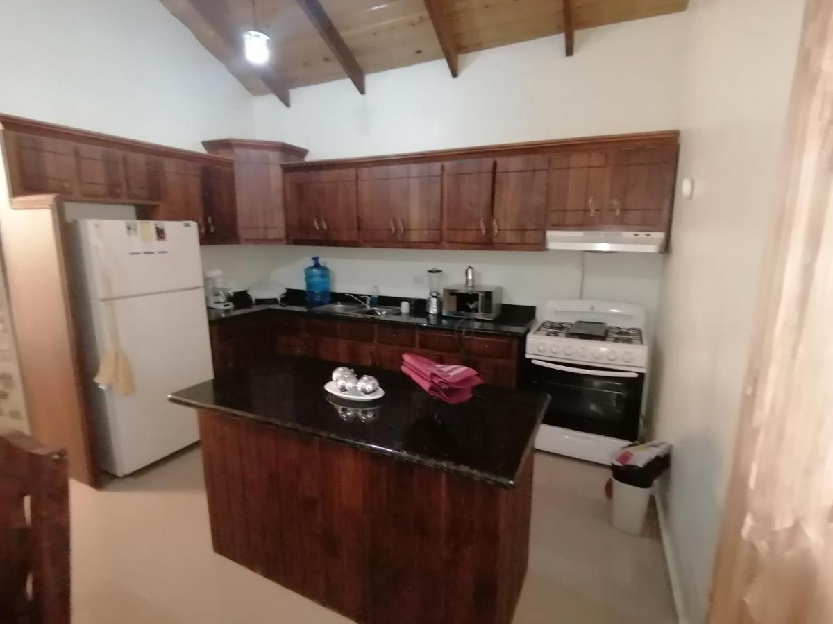 Villa Laura Jarabacoa Buitenkant foto