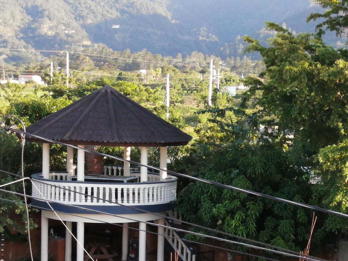 Villa Laura Jarabacoa Buitenkant foto